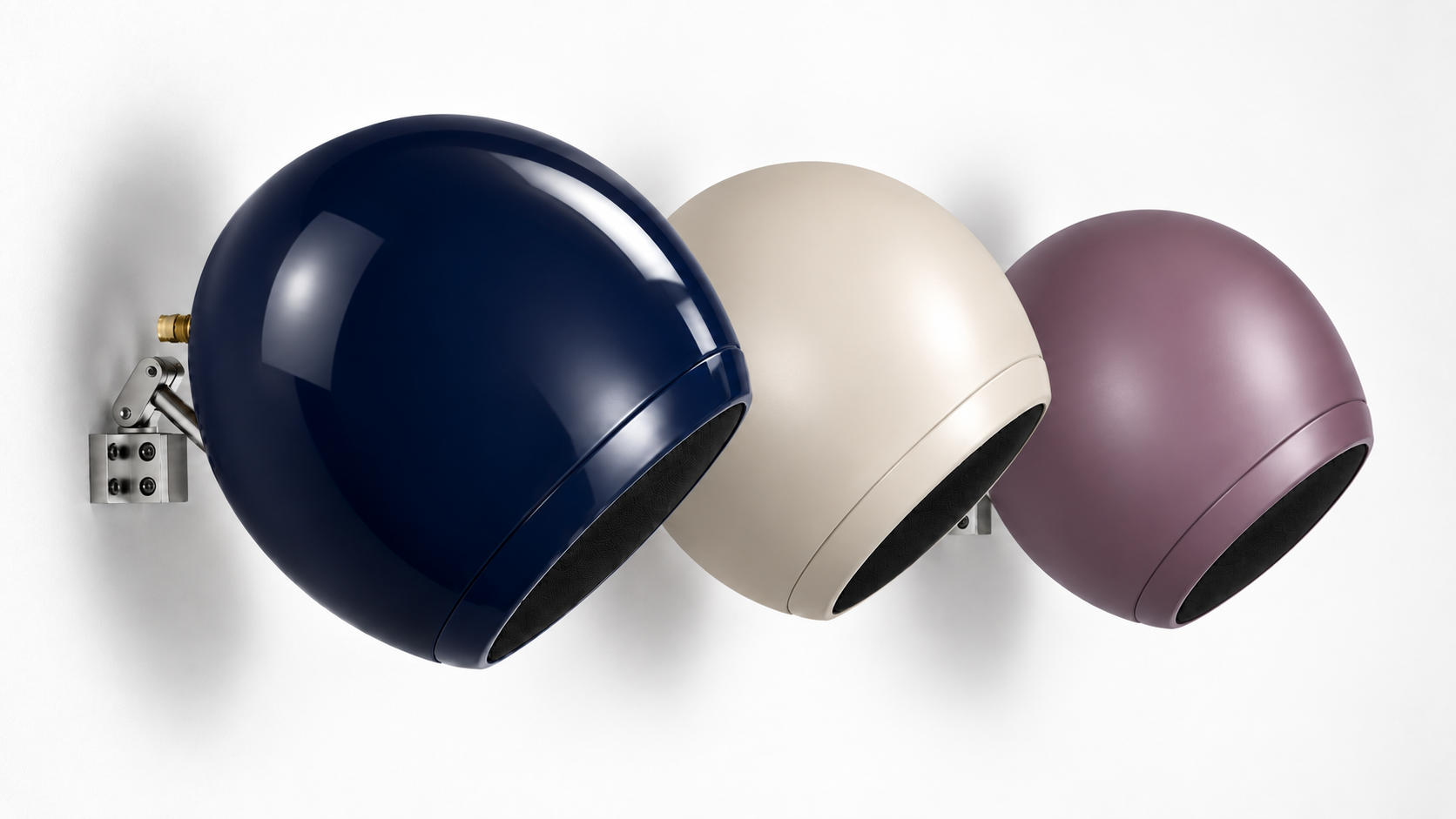 Sirius 5 wall / ceiling  loudspeaker incustom colors