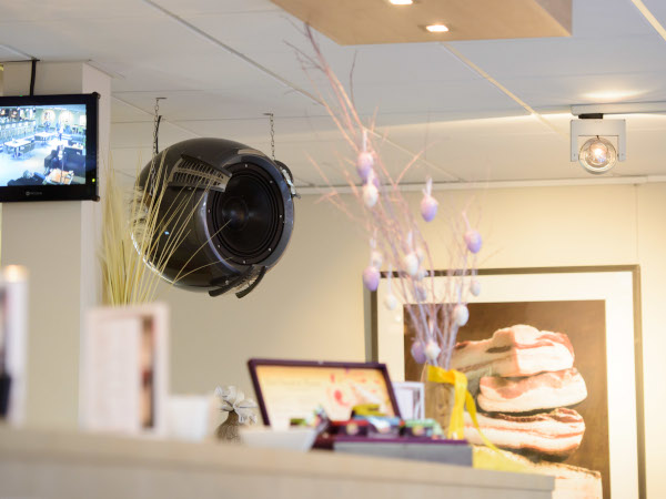 EBTB loudspeakers installed in a tennis club in Amsterdam