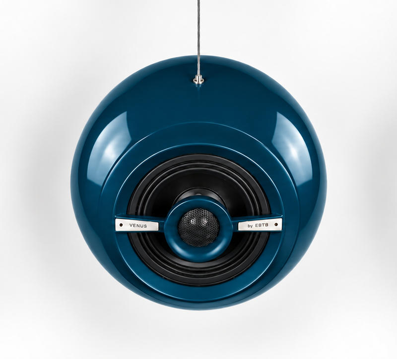 EBTB Venus LV8 loudspeaker in a high-gloss blue finish